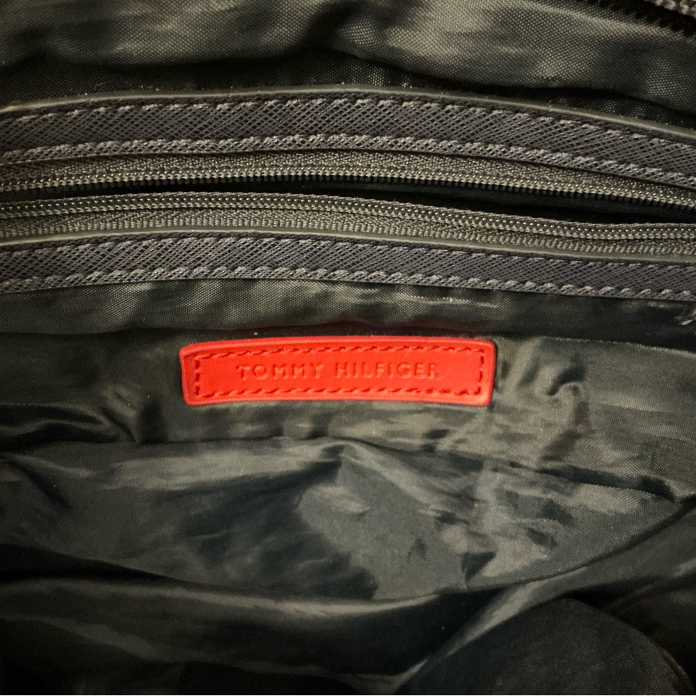 Tommy Hilfiger Navy and Gold Monogram Tote - Picture 6 of 9
